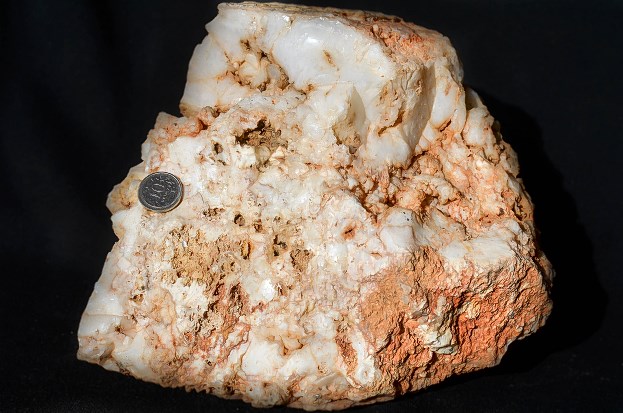 Opal mleczny